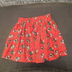 Women’s forever 21 skirt